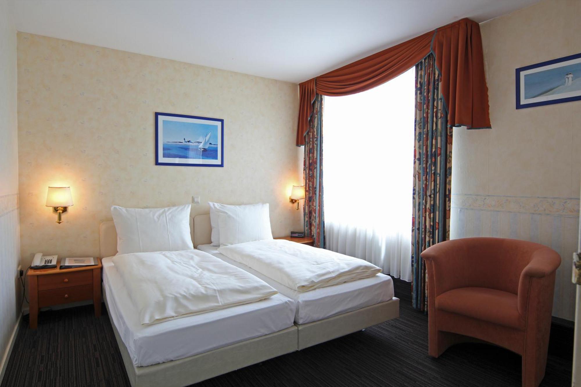 Grand Hotel Monopole Valkenburg aan de Geul Номер фото