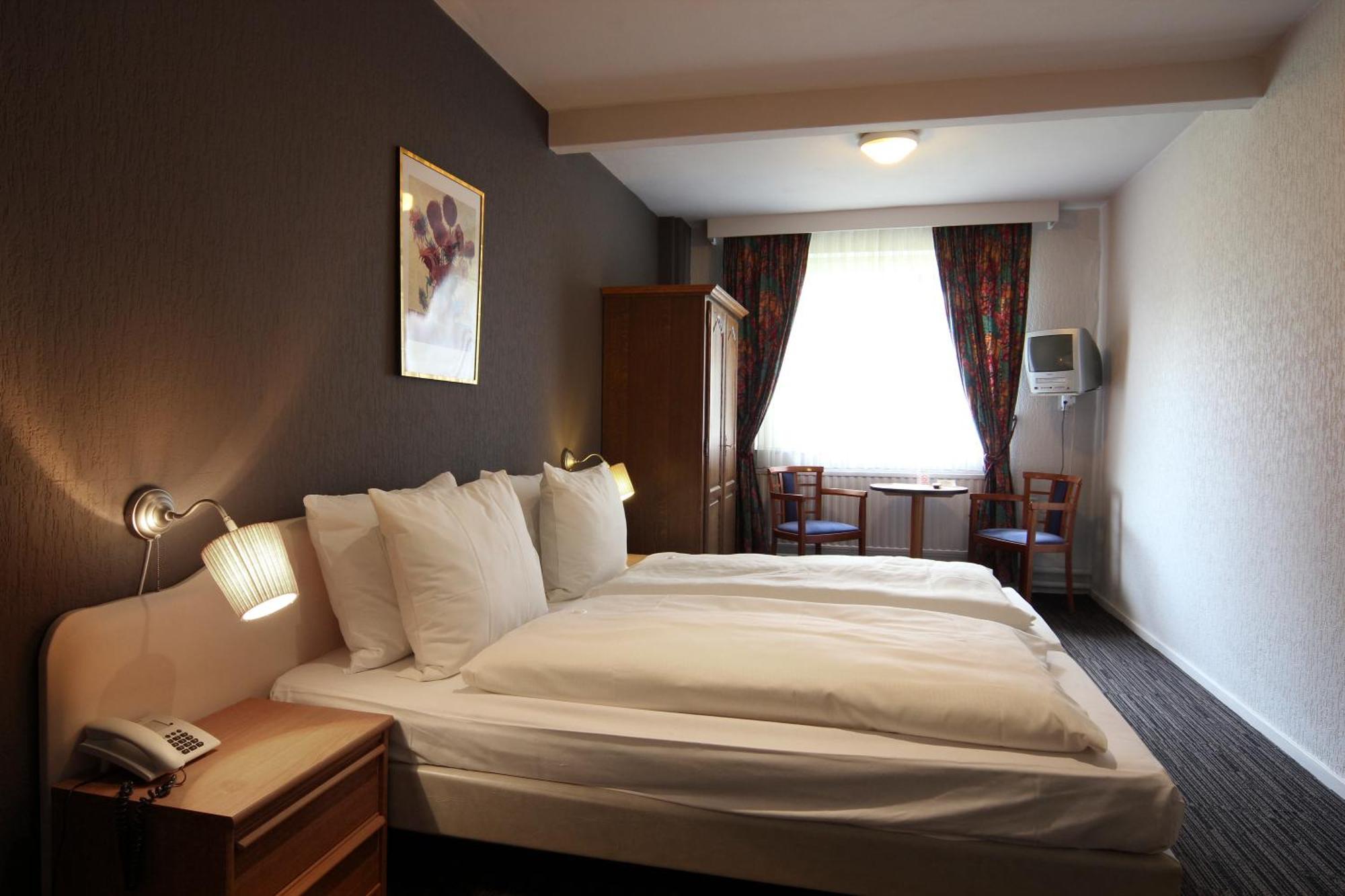 Grand Hotel Monopole Valkenburg aan de Geul Номер фото